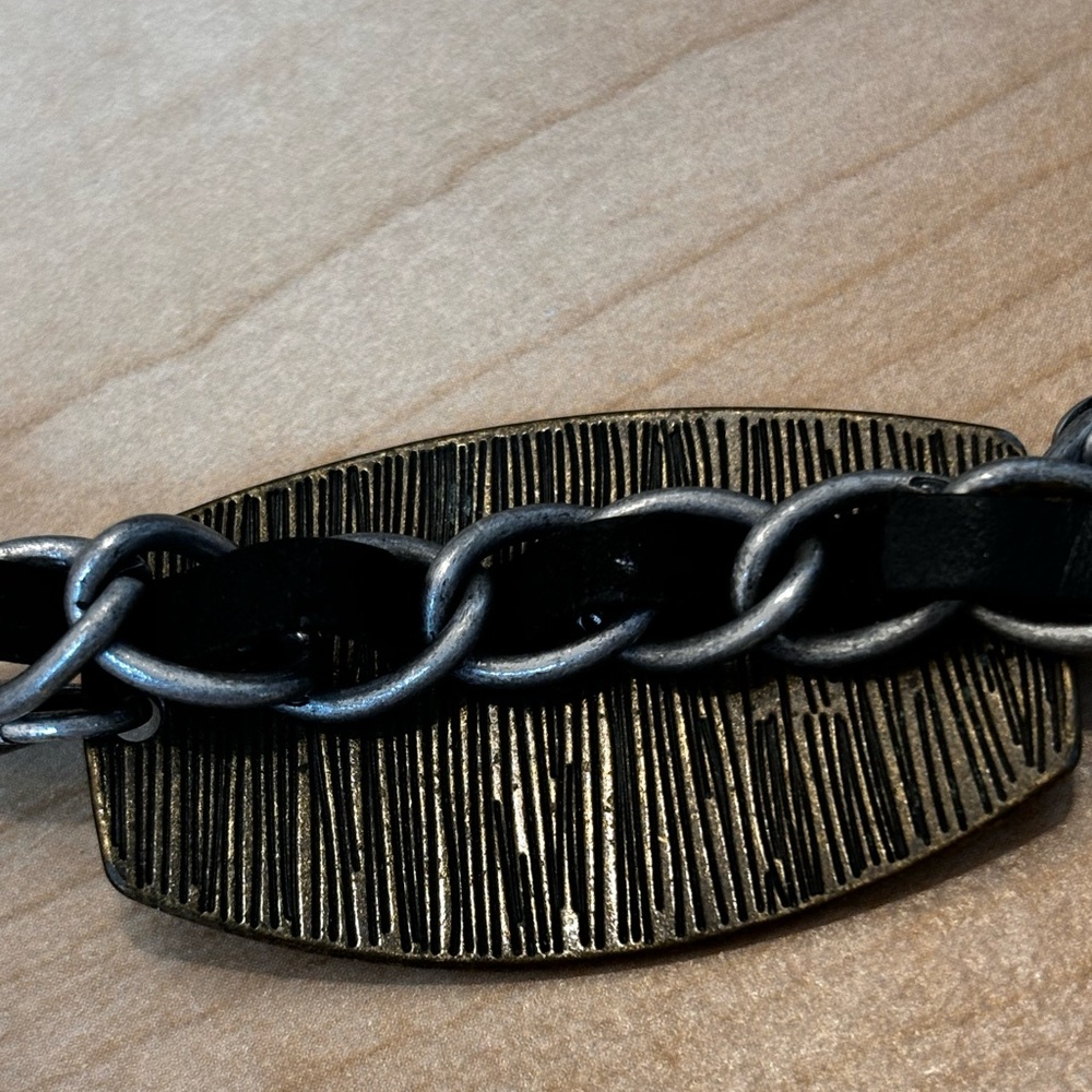Bracelet “The only way to have a friend is to be one” / fits size 7 1/2 … - Picture 7 of 7